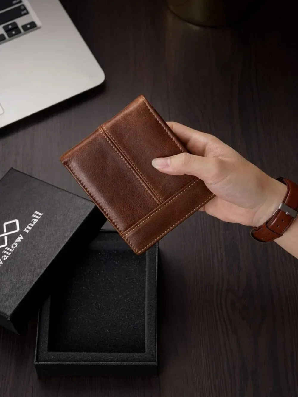 RFID Blocking Leather Bifold Wallet for Men, 1 ID Window, 16 Card Slots, Brown